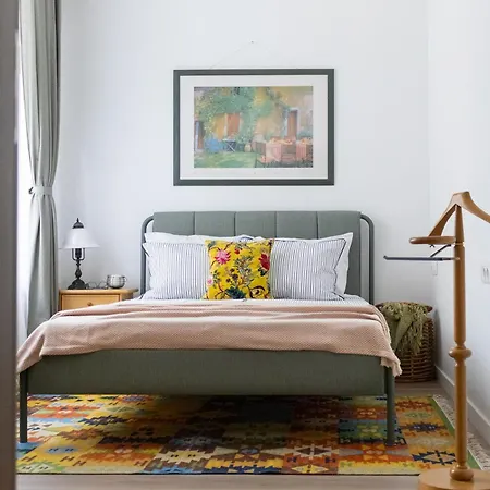 Apartment May * Warna