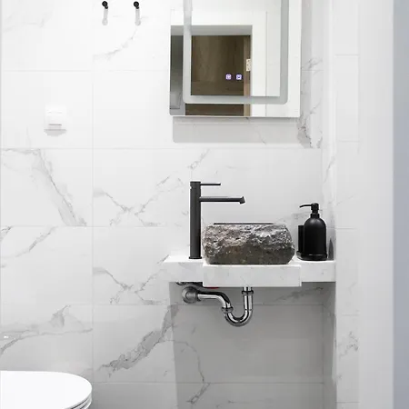 Apartment May * Warna